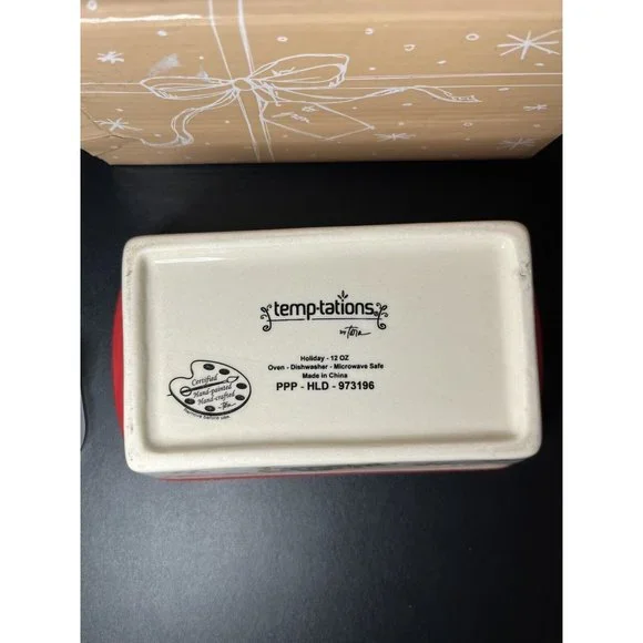 Temp-Tations by Tara HOLIDAY 12 oz loaf pan with plastic cover Christmas Tree - Picture 4 of 6